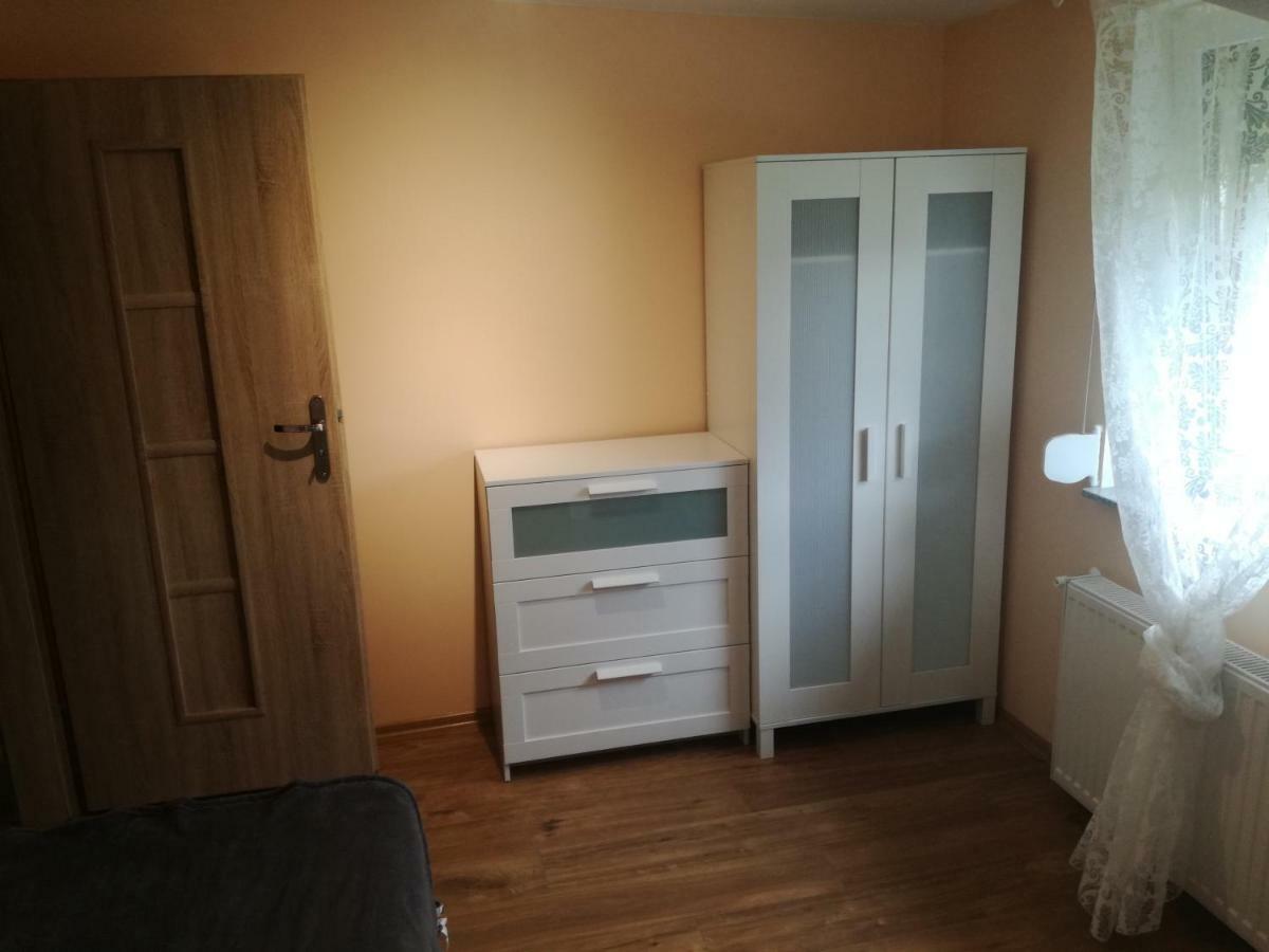 Apartamenty Pod Dzikowcem Boguszow-Gorce Exterior photo